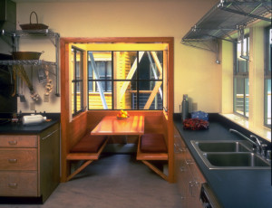 Meals are made in the compounds only kitchen. Breakfast and lunch are "on your own", whereas dinners are prepared by rotating cooking teams and served "sit down" to the whole family of friends.