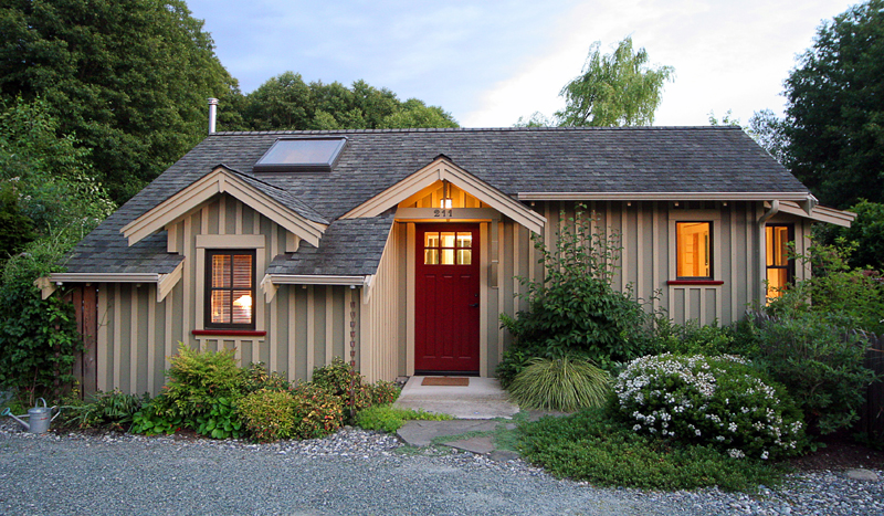 Backyard Cottage | Ross Chapin Architects